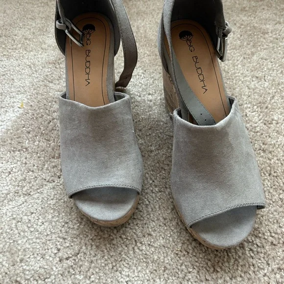 Big Buddha Gray Wedge Sandals - Picture 3 of 5